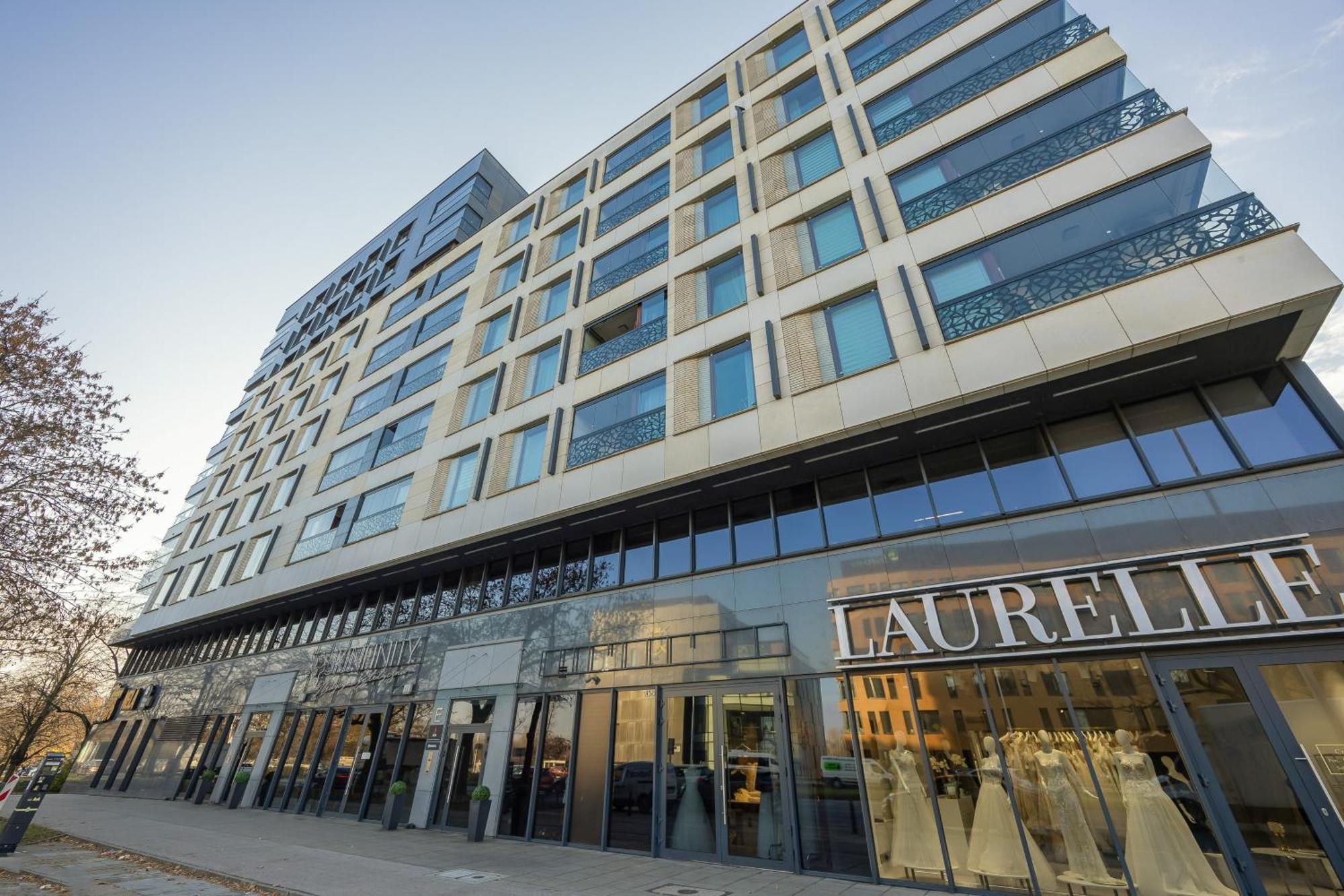 Apartament Lux Riverview Air-conditioned With Parking By Renters